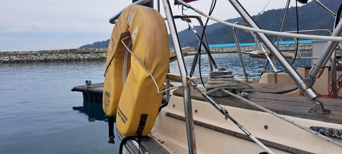 het ziet er op de foto minder erg uit als in werkelijkheid.